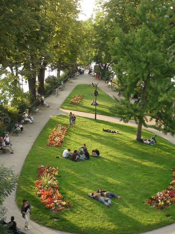 Parks & Green Spaces